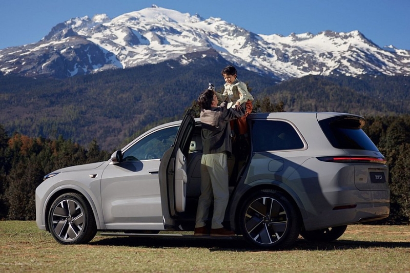 Растерявший покупателей кроссовер Li L9 перешёл в новое поколение: больше, умнее, дороже