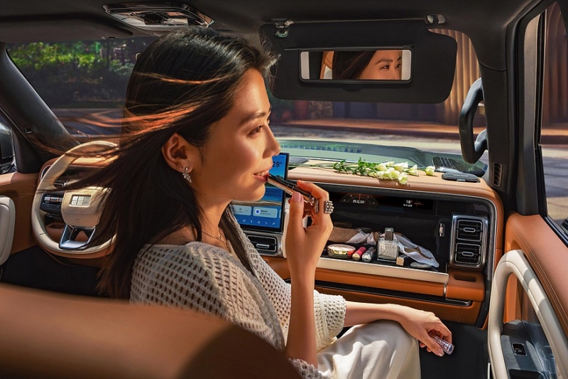 Суровый Geely Galaxy Cruiser 700 начинает карьеру с ажиотажного спроса