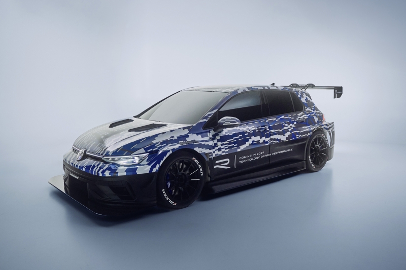 Volkswagen Golf R 24H стал предвестником участника гонки &laquo;24 часа Нюрбургринга&raquo;