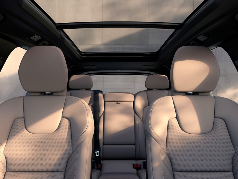 Volvo XC60: второй рестайлинг и большая батарея для гибрида. Такую же получил Volvo XC90